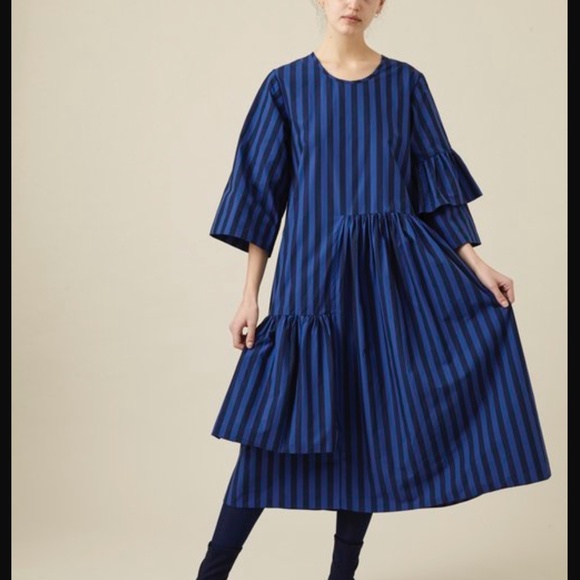 Correll Correll Dresses & Skirts - Correll Correll dress in blue stripe, size L